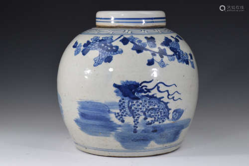 A Blue and White Drawing Kylin and Phoenix Porcelain Jar