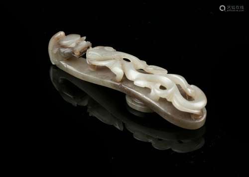 A JADE 'CHI DRAGON' BELT HOOK / BUCKLE China, Possibly 19th ...