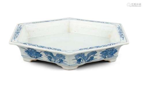 A HEXAGONAL SHAPED BLUE AND WHITE PORCELAIN JARDINIERE China...