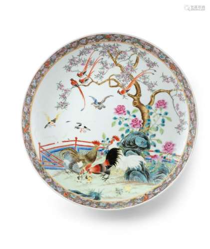 A FAMILLE ROSE PALETTE 'ROOSTERS, PHEASANTS AND PIGEONS' POR...