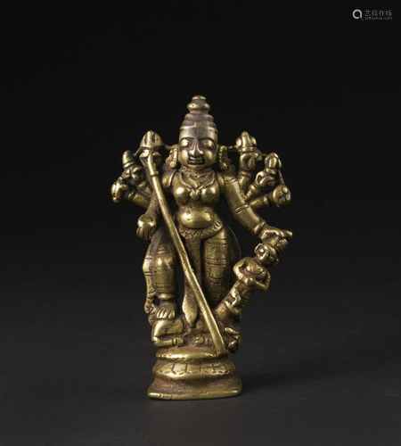 Arte Indiana A bronze figure of Durga