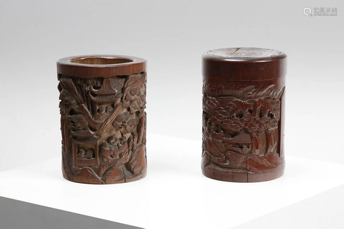 Arte Cinese A wooden carved brush pot and box China,