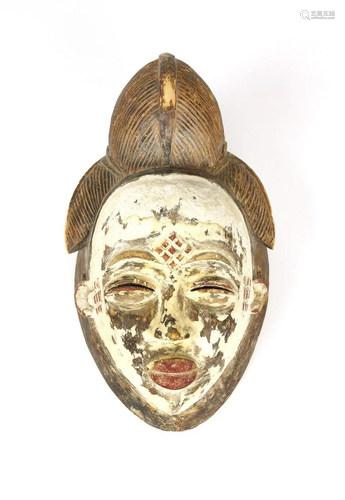 Arte africana A Punu â€œwhite maskâ€ okuyGabon .