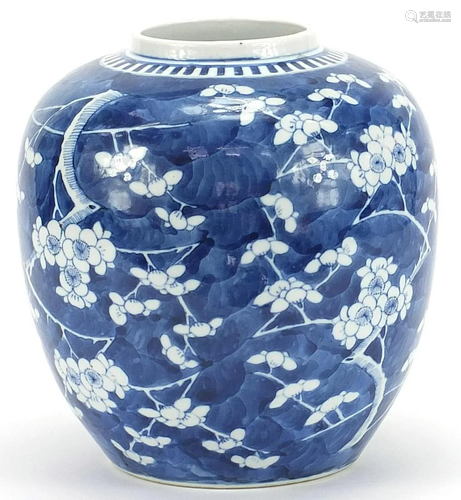 Large Chinese blue and white porcelain ginger jar hand