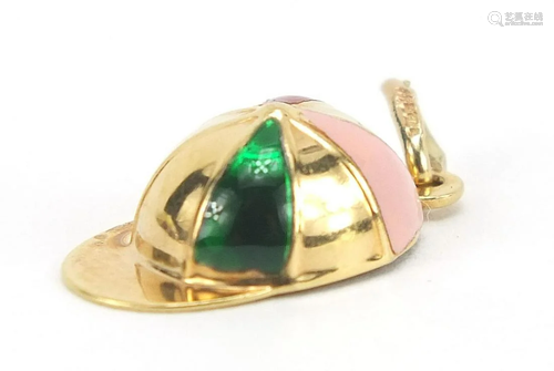 9ct gold and enamel jockey cap charm, 2cm high, 1.2g