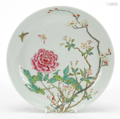 Chinese porcelain shallow dish finely hand painted in