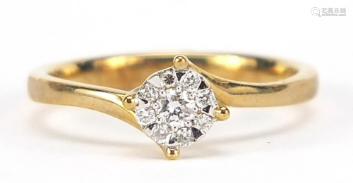 9ct gold diamond cluster ring, size M, 2.3g
