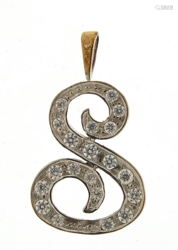 Unmarked white metal initial S pendant set with clear