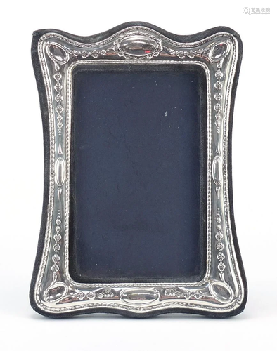 Douglas Pell Silverware, rectangular silver easel photo