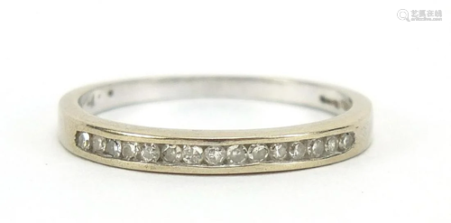 9ct gold diamond half eternity ring, size P, 1.7g