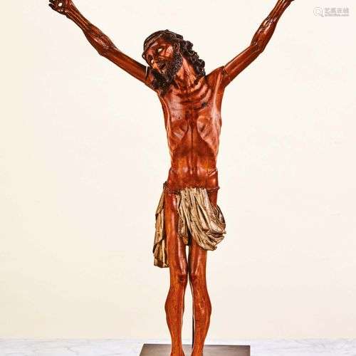 Christ en bois fruitier sculpté en rondebosse avec…
