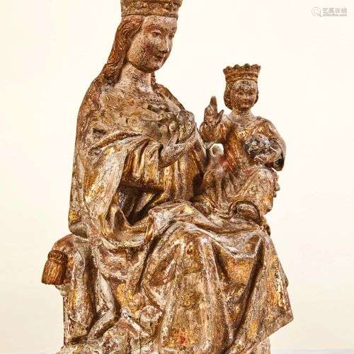Vierge à l'Enfant en bois sculpté en ronde bosse a…