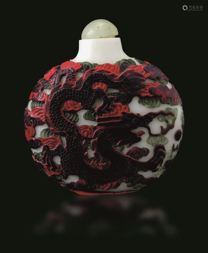 A Peking glass snuff bottle, China, Qing