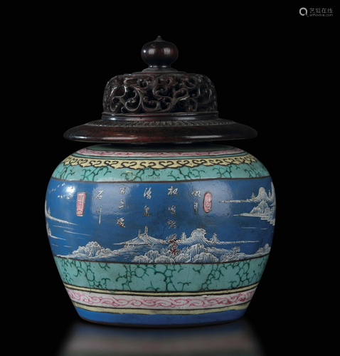 A porcelain potiche, China, Qing Dynasty