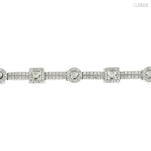 A brilliant-cut diamond bracelet.Estimated total diamond wei...