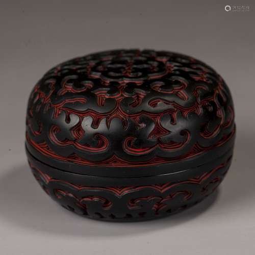 Lacquer box