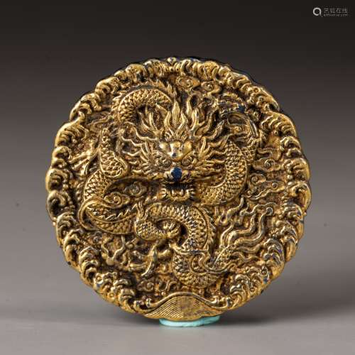 Tibetan plaque with golden lacquer and cloud dragon pattern