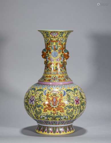 Qianlong famille rose flower vase, Qing Dynasty, china