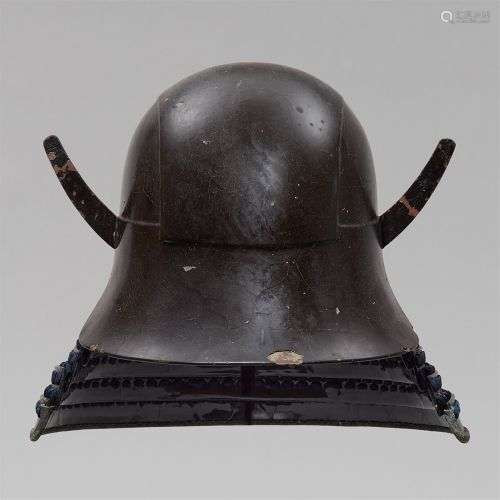 Etchu kabuto, 19ème siècle. Casque composé de cinq plaques, ...