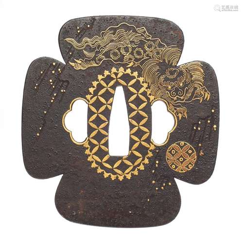 Tsuba. Le fer. Période Edo Forme Iri-mokkô. En marqueterie d...