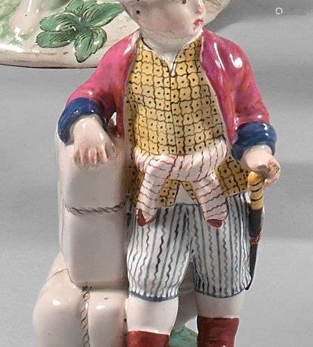 Petite statuette en faïence de Niderviller du XVIIIe siècleM...