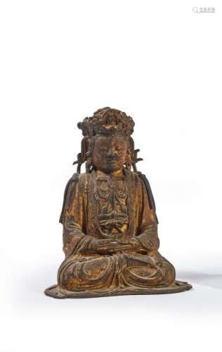 CHINE - Époque MING (1368-1644) Statuette de Guanyin en bron...