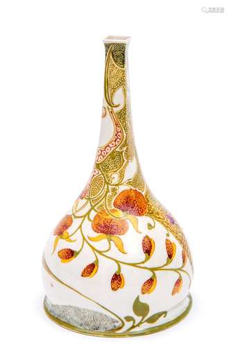 A Rozenburg eggshell porcelain vase