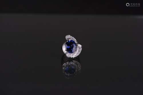 13.84CT TANZANITE AND DIAMOND RING, WITH GIA AND AIG CERTIFI...