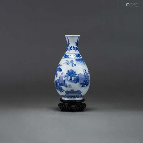 A CHINESE BLUE AND WHITE 'FIGURAL' VASE