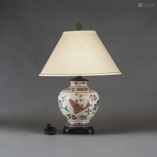 A CHINESE WUCAI 'FISH' VASE, MOUNTED AS A LAMP