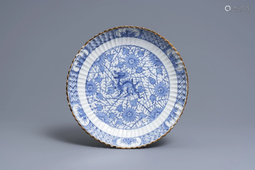 A ribbed Dutch Delft blue and white chinoiserie