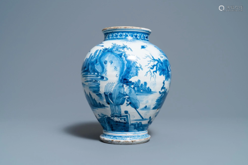 An early Dutch or English Delftware chinoiserie jar,