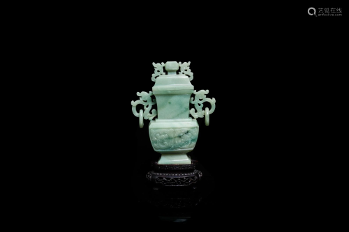 A Chinese jade vase and cover, Qing