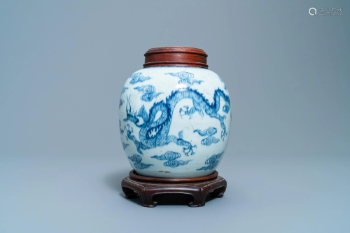 A Chinese blue and white 'dragon and phoenix' ginger