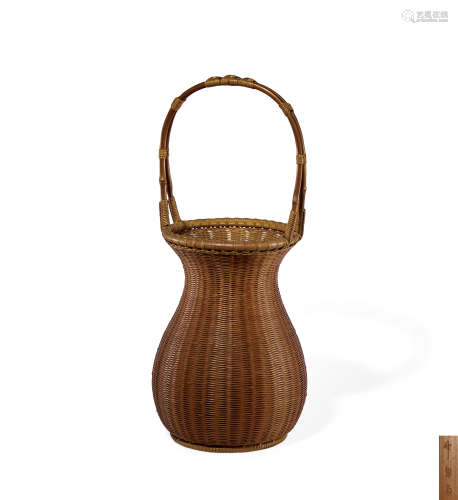 19世纪末～20世纪初 竹编提梁敞口瓶式花器