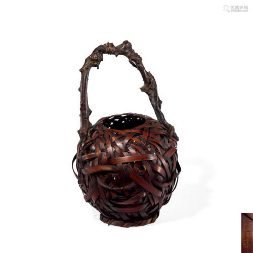 19世纪末～20世纪初 自然木提梁球形插花器