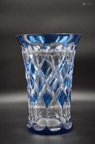 Vase en cristal du Val Saint Lambert Bleu Français Ht: 28 cm...