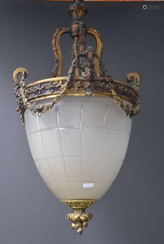 Lanterne de hall en bronze et verre dépoli. Style Napoléon I...