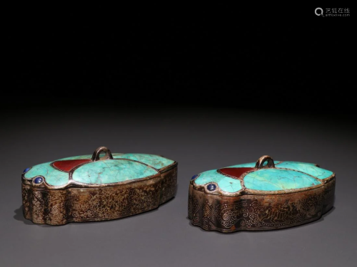 PAIR OF TURQUOISE INLAID GOLD & SILVER TRINKETS