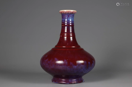 A FAMBE GLAZED PORCELAIN VASE