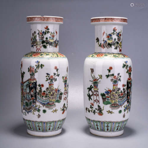A pair of famille rose furnishings rouleau vase