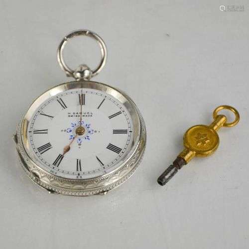 Une montre de poche pour dame en argent par H Samuel, de fab...