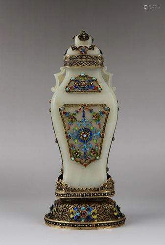 FILIGREE & GEM-INLAID WHITE JADE DOUBLE-EARED VASE