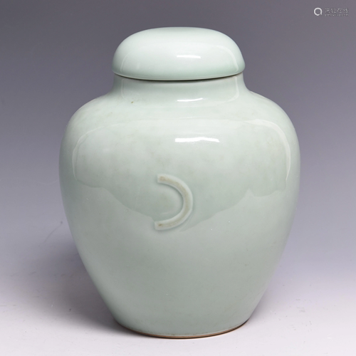 CELADON-GLAZED PORCELAIN JAR AND COVER, XIAN…