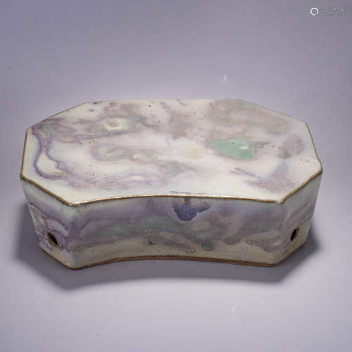 A jun ware purple-grained porcelain pillow