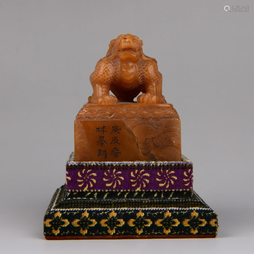 CARVED TIANHUANG SOAPSTONE BEAST SEAL