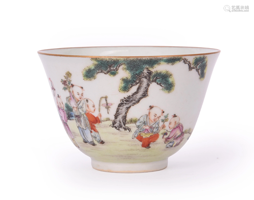 FAMILLE ROSE 'BOYS AT PLAY' PORCELAIN BOWL WITH MARK