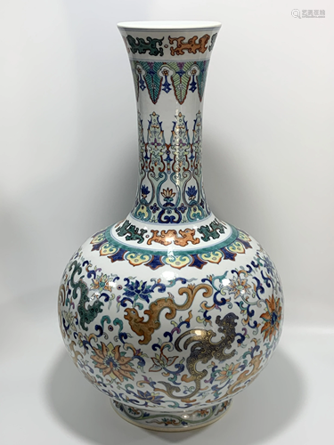 Doucai 'Dragon' Porcelain Vase, Qianlong Mark