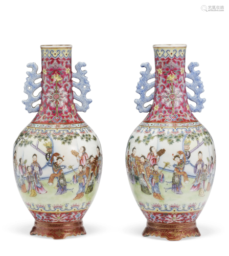 A PAIR OF FINELY ENAMELED FAMILLE ROSE VASES