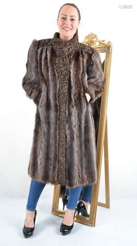 Waschbär Mantel mit Persianer Gr. 44, raccoon coat with pers...